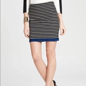 Ann Taylor Striped Mini Skirt 6 Pencil Cut Stretchy Ponte Knit Black White Blue